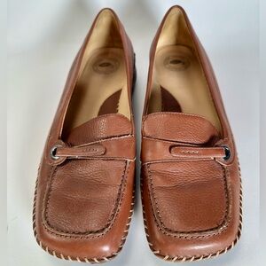Nurture shoes - Comfortable slip-on Nurture loafers - Women’s square toe shoes